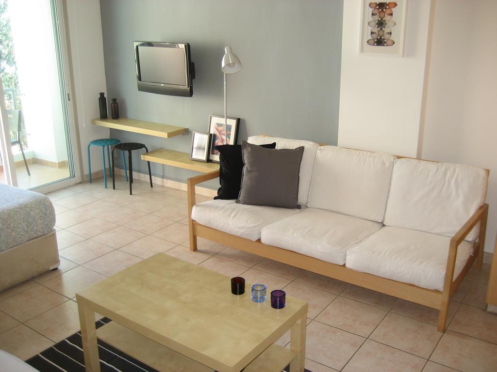 Lykavitos Apartments Nikosia Zimmer foto